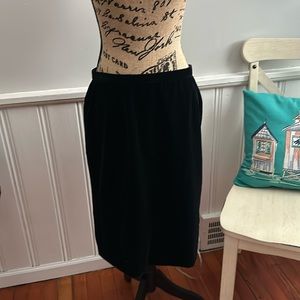 Giorgio Armani Vestimenta Spa Cotton/Silk Lined Skirt